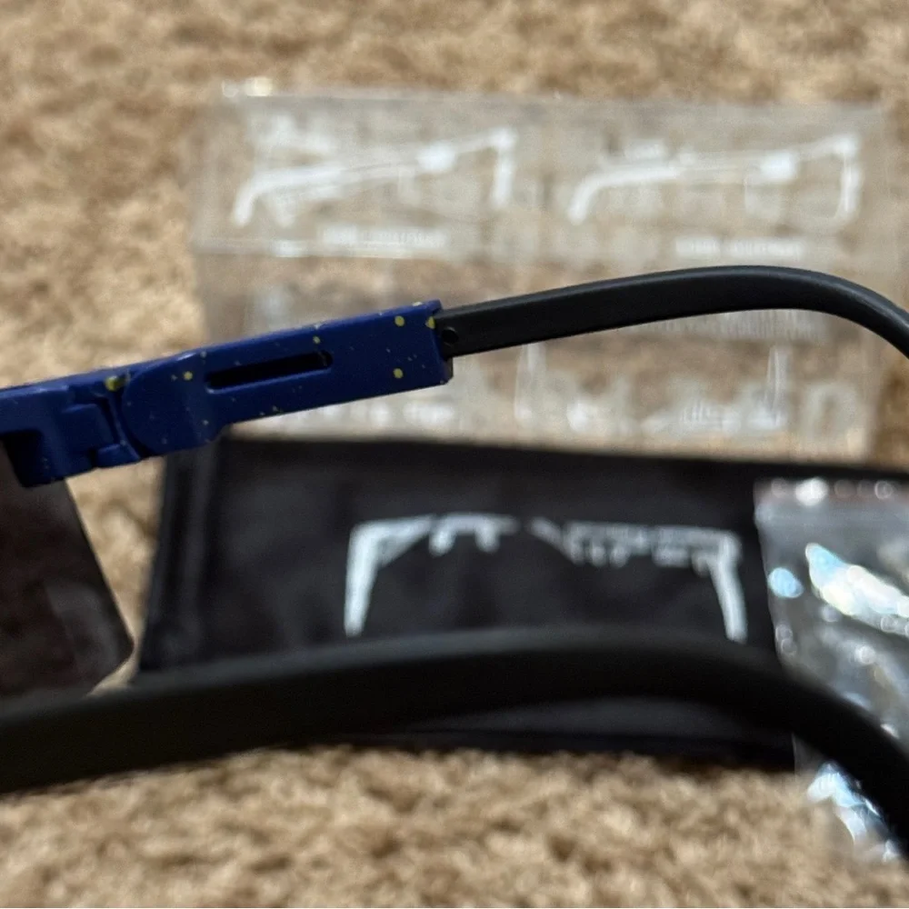 NWT Pit Viper Polarized Sunglasses Blue/Yellow Splatter – Brand New with Case